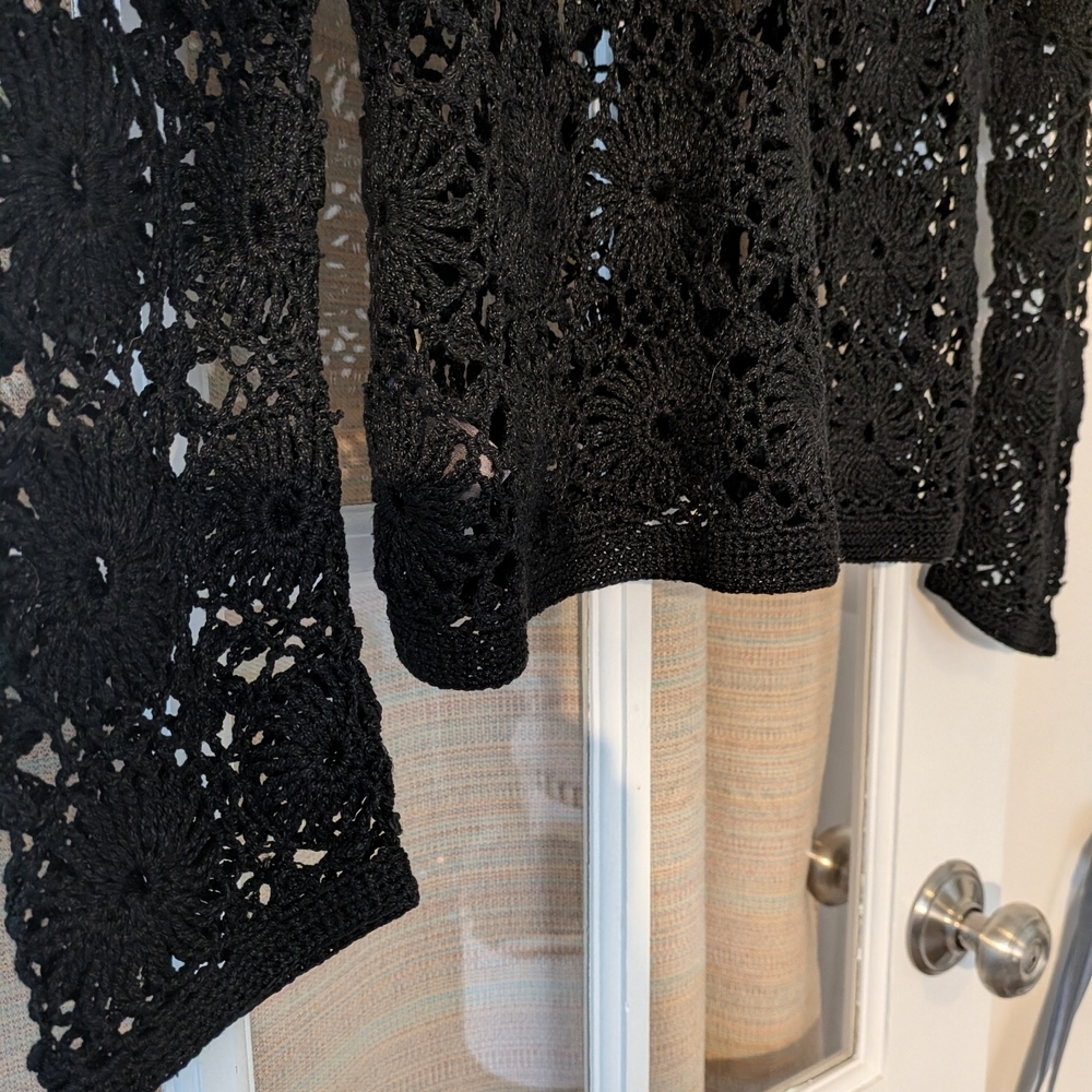 VINTAGE LIZ CLAIBORNE crochet long sleeve - size medium - Picture 6 of 7